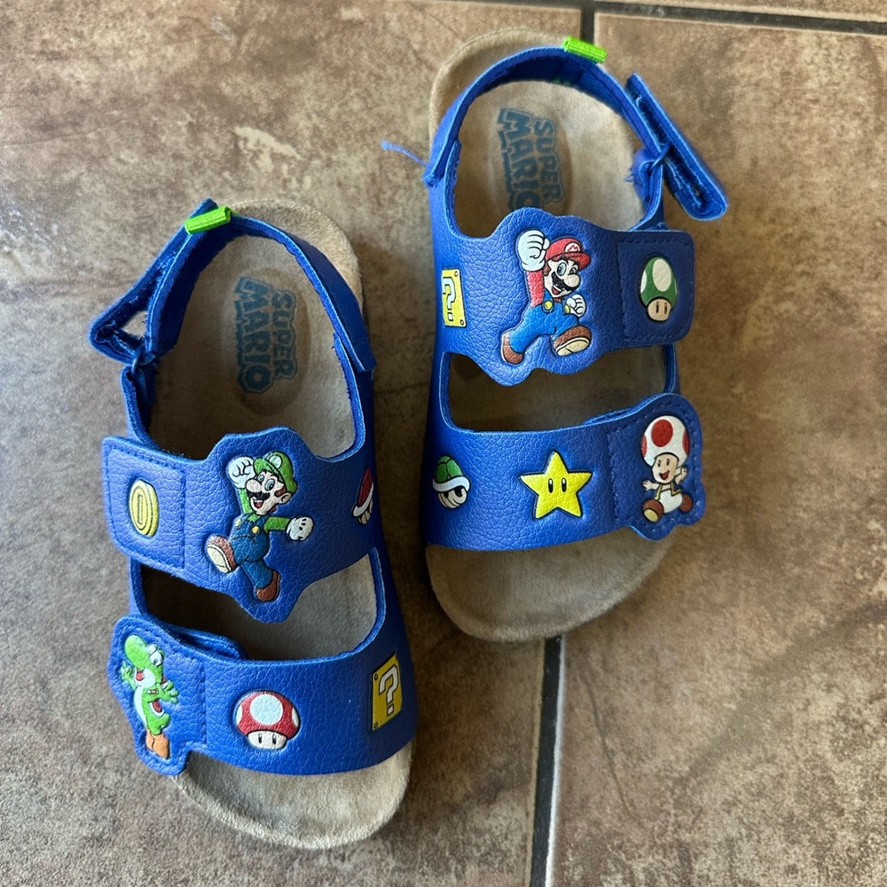 Super Mario boys sandals - Picture 2 of 9